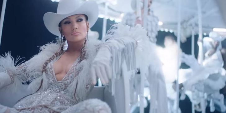 Jennifer Lopez – Medicine Ft. French Montana