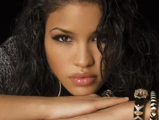 Cassie – Cassie